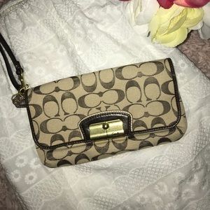 💋💄BROWN AND GOLD COACH WRISTLET💄💋